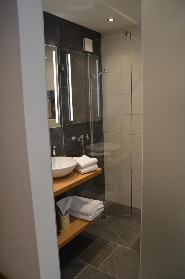 Chasa Ravaischa Apartment ซัมเนาน์ ภายนอก รูปภาพ